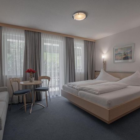 Petit Madlein Bed & Breakfast Ischgl Exterior photo