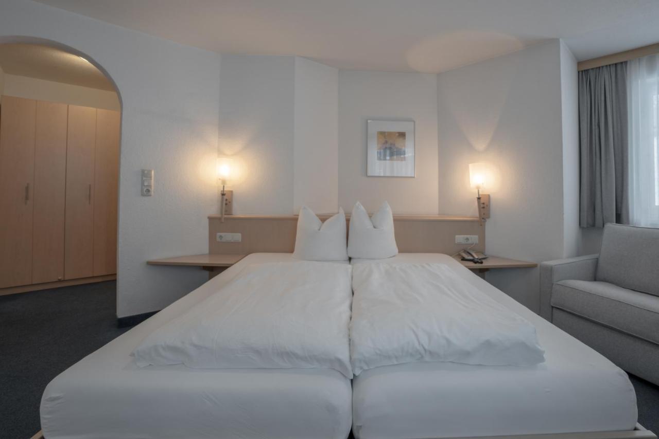 Petit Madlein Bed & Breakfast Ischgl Exterior photo