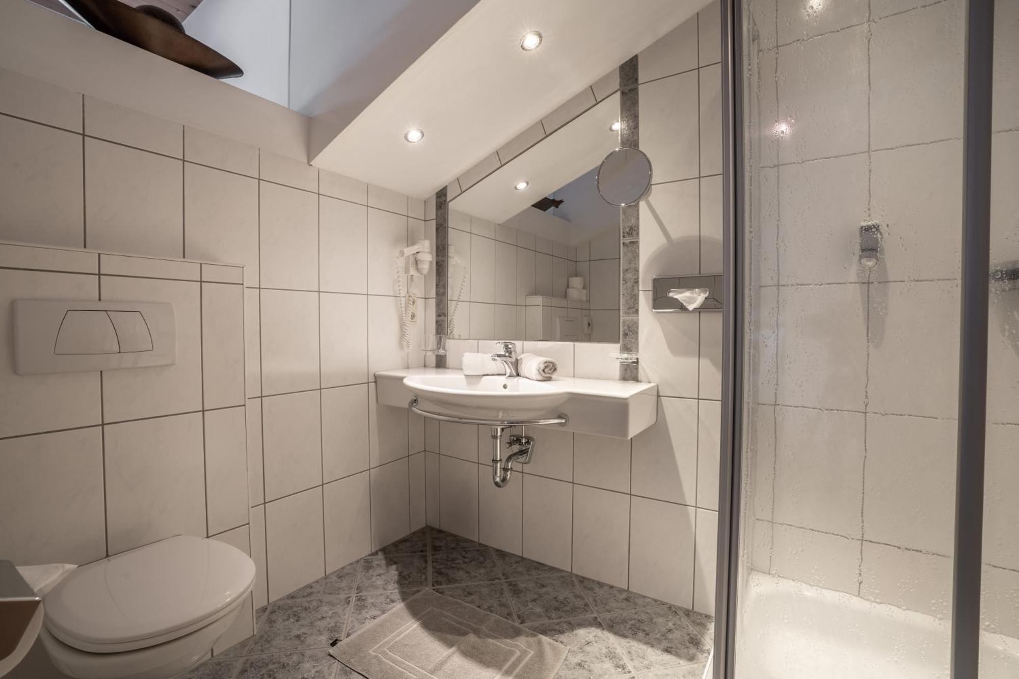 Petit Madlein Bed & Breakfast Ischgl Exterior photo
